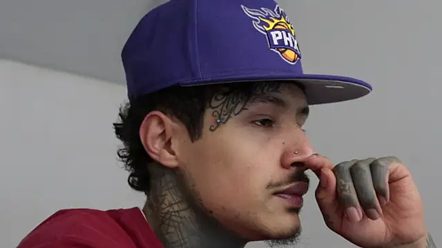 trieone online show from 12-22-24, 02:28