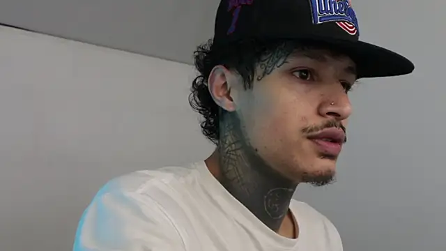 trieone online show from 03-05-25, 04:13