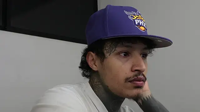 trieone online show from 03-23-25, 02:37