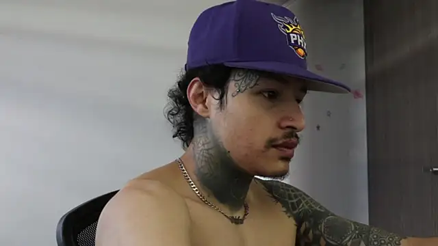 trieone online show from 09-24-25, 05:16