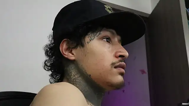 trieone online show from 10-16-25, 11:17