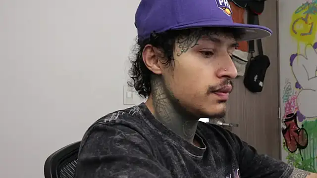 trieone online show from 02-23-26, 02:47