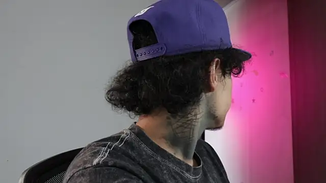 trieone online show from 04-13-26, 01:16