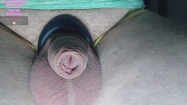 Snapshot of kevintyler69 chatting on 09-21-25, 02:13 kevintyler69 online show from 09-21-25, 02:13