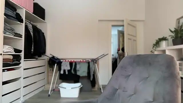 Viola Beck online show from 02-05-26, 08:52