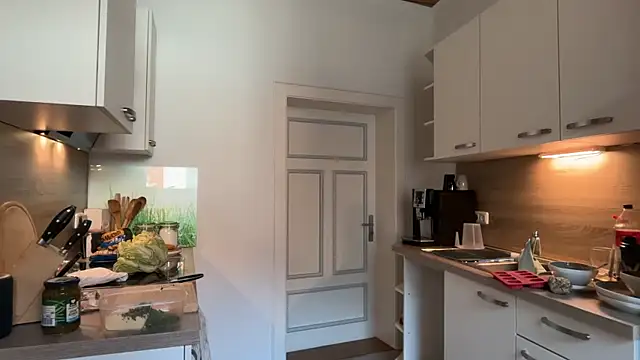 Viola Beck online show from 03-19-26, 10:41