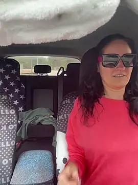 Snapshot of lolabunny9 chatting on 02-12-25, 07:13 lolabunny9 online show from 02-12-25, 07:13