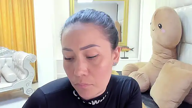 Snapshot of gaby_trent chatting on 01-04-25, 06:09 gaby trent online show from 01-04-25, 06:09