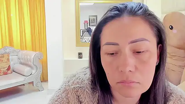 Snapshot of gaby_trent chatting on 02-04-25, 01:48 gaby trent online show from 02-04-25, 01:48