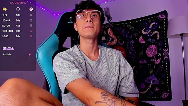 LeaneSeb online show from 12-23-24, 06:27