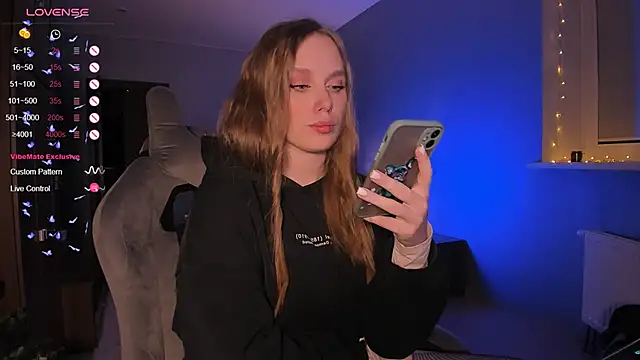 Snapshot of Rachel_Ro chatting on 12-05-24, 02:42 Rachel Ro online show from 12-05-24, 02:42