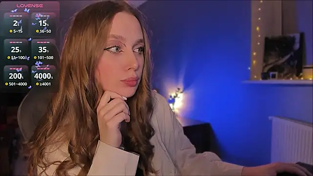 Snapshot of Rachel_Ro chatting on 12-11-24, 02:09 Rachel Ro online show from 12-11-24, 02:09