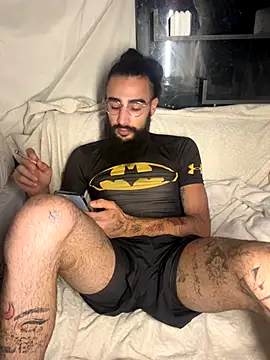 Snapshot of Av0caT chatting on 10-13-25, 11:38 Av0caT online show from 10-13-25, 11:38