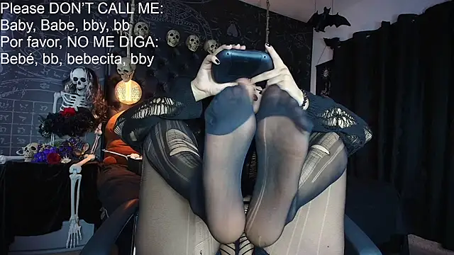 AlexHoe  online show from 07-16-26, 06:25