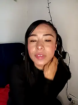 Snapshot of CATRINA_SEXXX chatting on 11-07-25, 05:29 CATRINA SEXXX online show from 11-07-25, 05:29