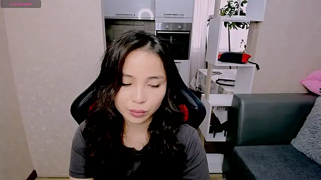 AyaMoon online show from 10-10-25, 04:11