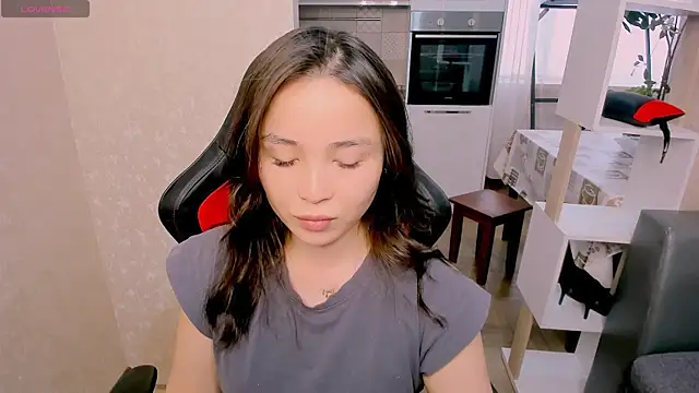 AyaMoon online show from 10-16-25, 05:19