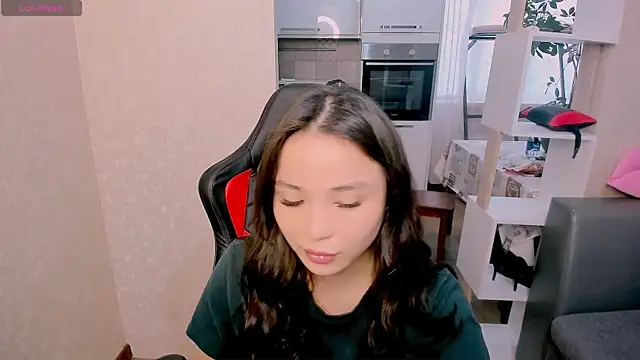 AyaMoon online show from 10-23-25, 04:56