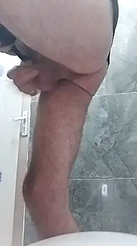 Snapshot of Bigutt73 chatting on 02-25-25, 12:58 Bigutt73 online show from 02-25-25, 12:58