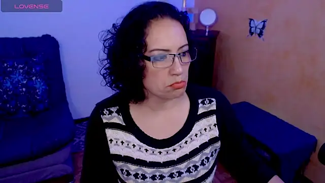 scarlet wet online show from 12-19-24, 10:53