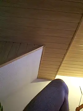 AquaMenn online show from 03-25-26, 01:39