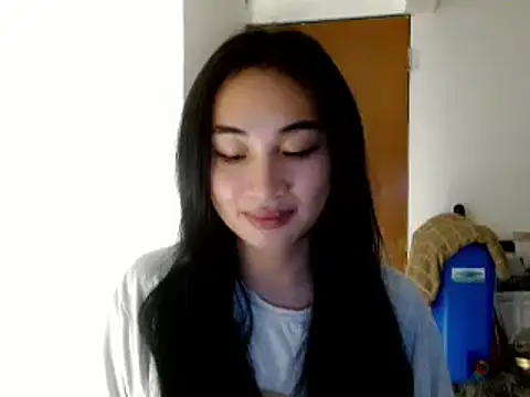 SweetLilly 18 online show from 01-07-25, 02:19