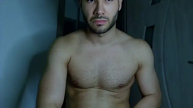 Snapshot of Justynn1 chatting on 07-05-26, 11:01 Justynn1 online show from 07-05-26, 11:01
