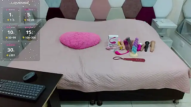 angel blue online show from 03-11-25, 04:07