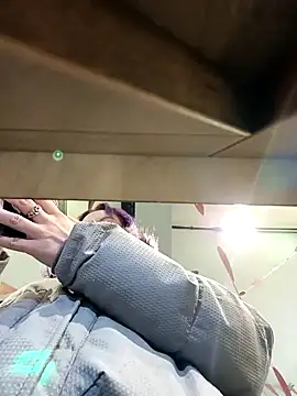 Frost foxy online show from 12-07-24, 05:15