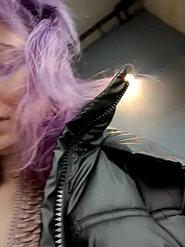 Frost foxy online show from 02-24-25, 07:22