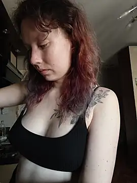 Frost foxy online show from 05-20-26, 03:56
