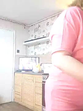 Snapshot of Elza01 chatting on 03-04-25, 09:51 Elza01 online show from 03-04-25, 09:51