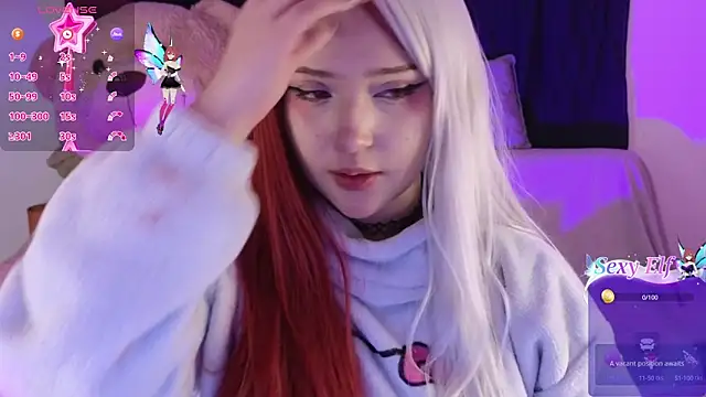 KuroChan420 online show from 12-10-24, 08:19