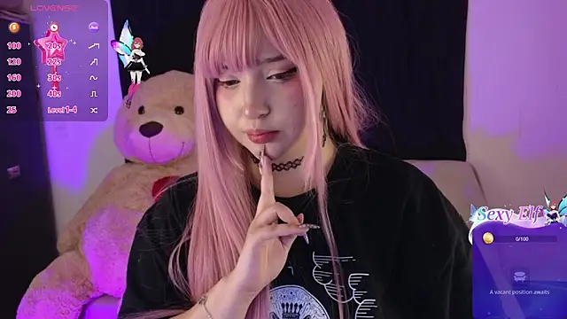 KuroChan420 online show from 12-12-24, 09:08