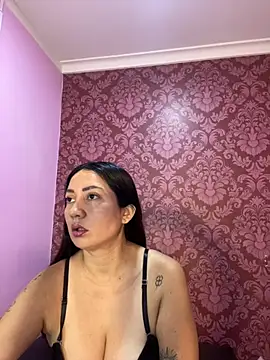 juliana diaz online show from 10-16-25, 11:22