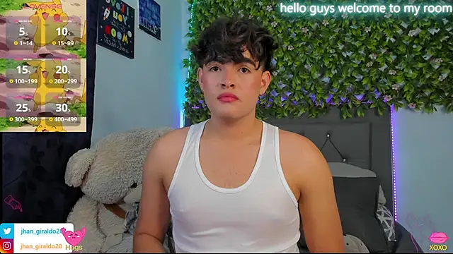 Snapshot of kamii_22 chatting on 12-01-24, 04:40 kamii 22 online show from 12-01-24, 04:40