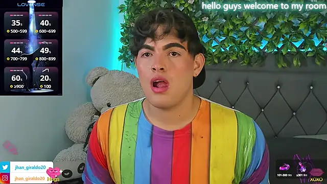 Snapshot of kamii_22 chatting on 01-16-25, 06:46 kamii 22 online show from 01-16-25, 06:46