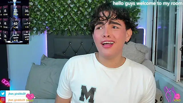 Snapshot of kamii_22 chatting on 02-22-25, 05:55 kamii 22 online show from 02-22-25, 05:55