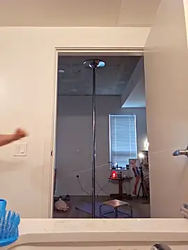 Snapshot of NikiFm chatting on 10-01-25, 11:55 NikiFm online show from 10-01-25, 11:55