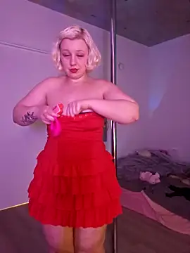 Snapshot of NikiFm chatting on 10-04-25, 10:46 NikiFm online show from 10-04-25, 10:46