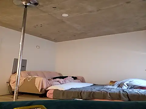 Snapshot of NikiFm chatting on 11-14-25, 08:18 NikiFm online show from 11-14-25, 08:18