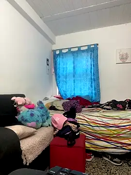 Snapshot of AlondraDiossa03 chatting on 11-18-25, 06:23 AlondraDiossa03 online show from 11-18-25, 06:23