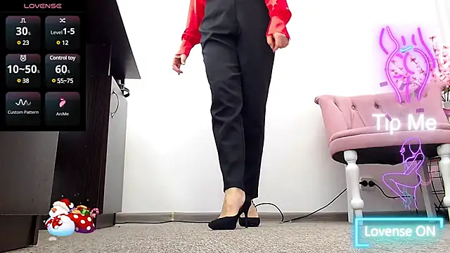 Snapshot of Abby_Moore_ chatting on 03-20-25, 01:37 Abby Moore online show from 03-20-25, 01:37