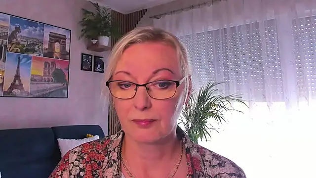 vanessa chat online show from 04-29-26, 01:26