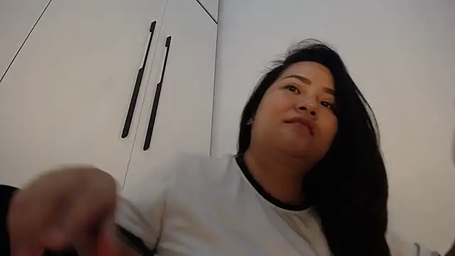 Squirt tsunami 268 online show from 03-06-25, 07:25