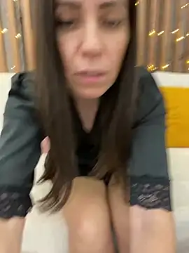 HotyWinter online show from 01-14-25, 04:40