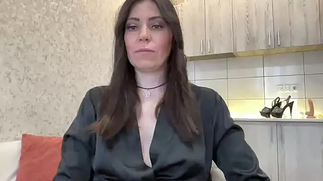 HotyWinter online show from 04-03-26, 05:38