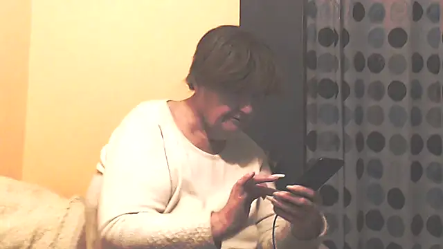 MioritaHard online show from 11-18-25, 09:52