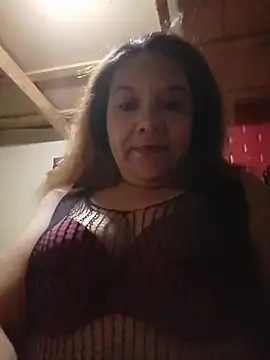 Snapshot of mini_mouse1 chatting on 11-26-25, 02:23 mini mouse1 online show from 11-26-25, 02:23