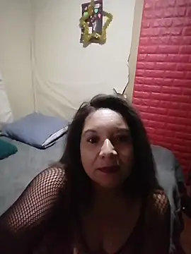 Snapshot of mini_mouse1 chatting on 12-15-25, 02:49 mini mouse1 online show from 12-15-25, 02:49